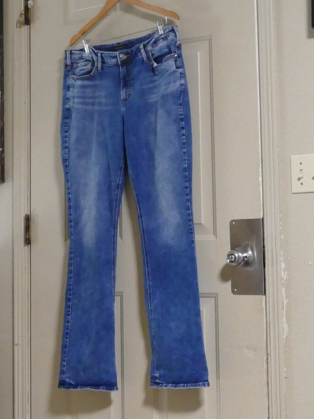 Silver Jeans Co Elyse Slim Bootcut Jeans